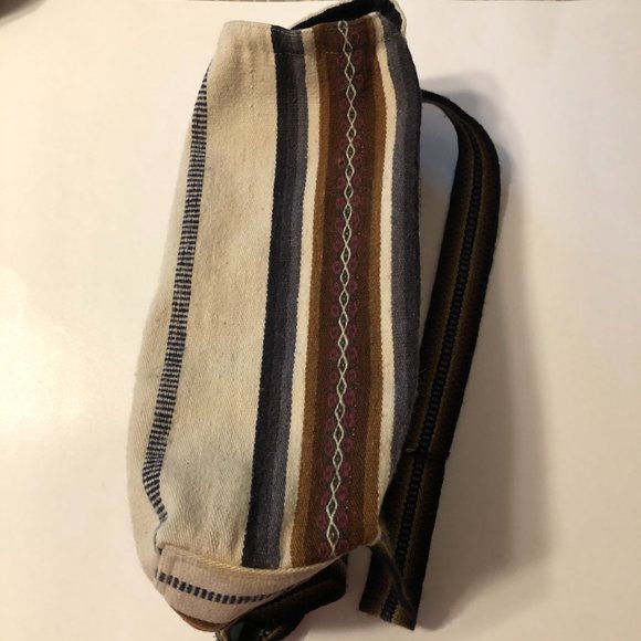 Arte Ecologico Peru Ivory Striped 100% Alpaca Wool Backpack OS - Picture 9 of 14
